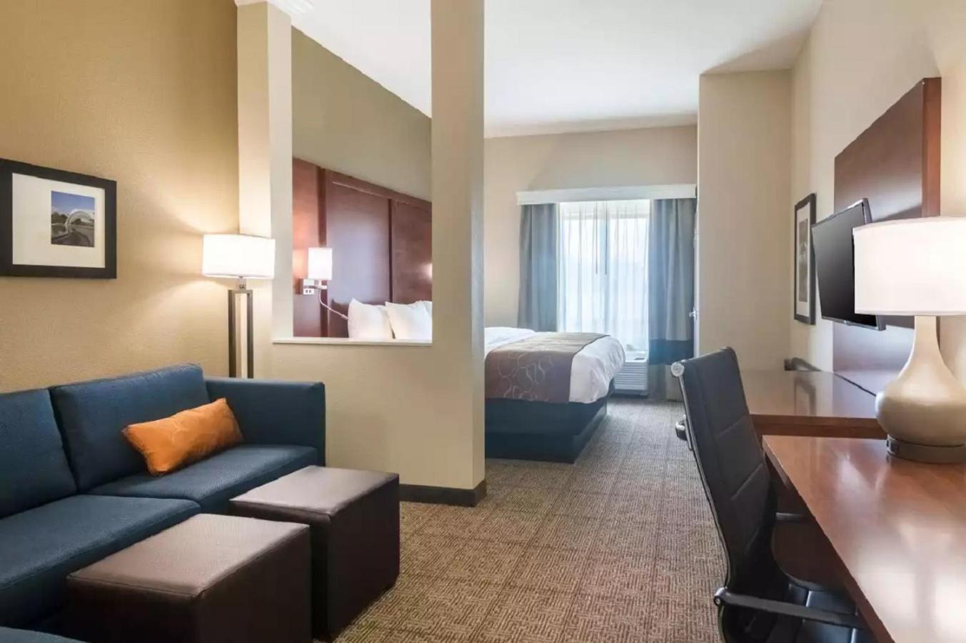 Comfort Suites Meridian And I-40 Оклахома-Сити Экстерьер фото