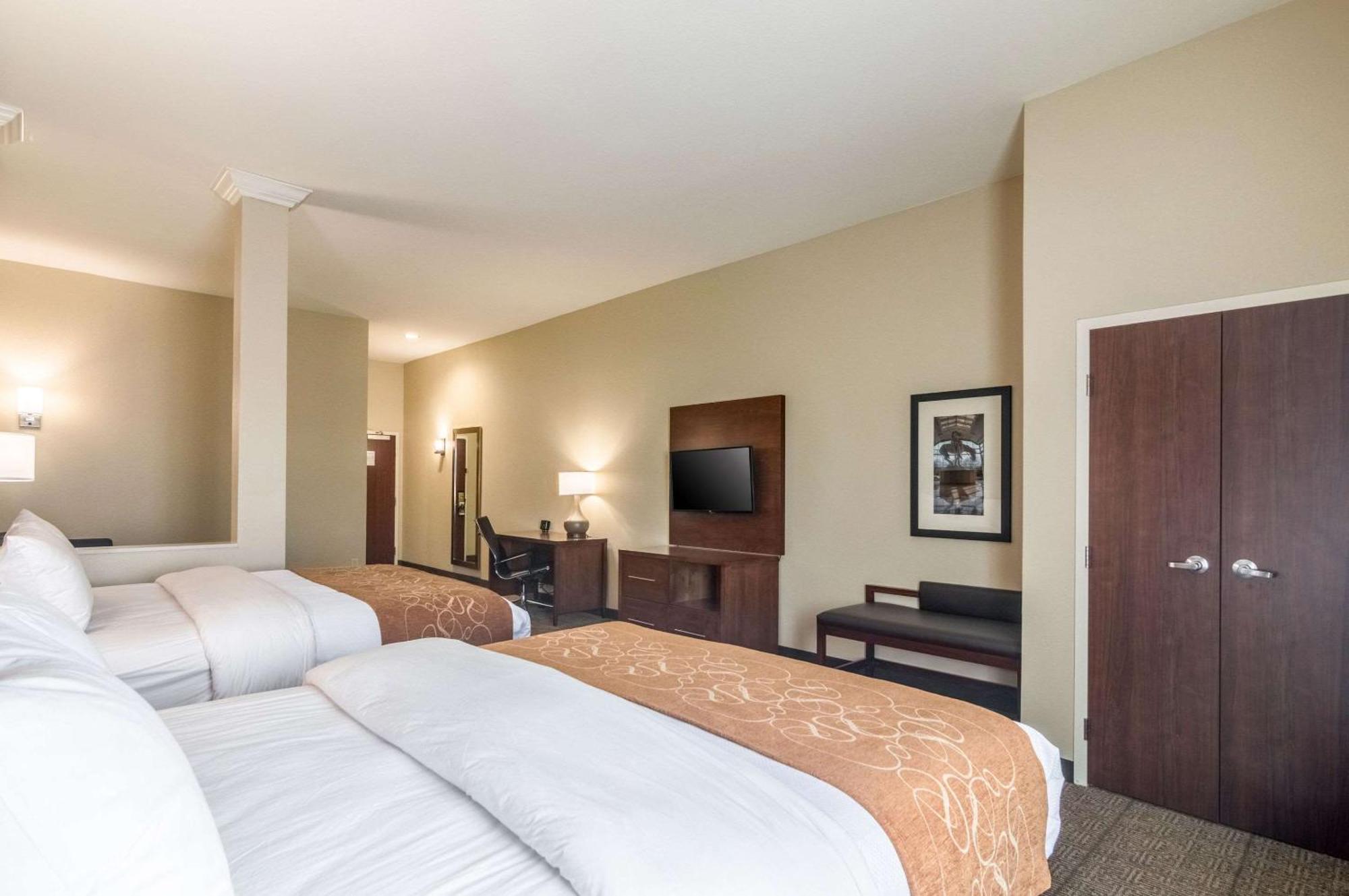 Comfort Suites Meridian And I-40 Оклахома-Сити Экстерьер фото