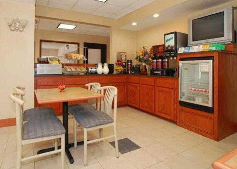 Comfort Suites Meridian And I-40 Оклахома-Сити Экстерьер фото